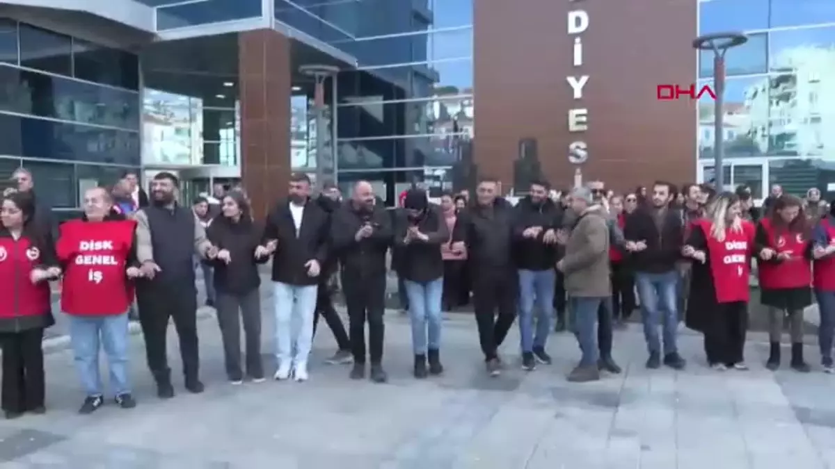 Bayraklı Belediyesi’nde Grev Kararı