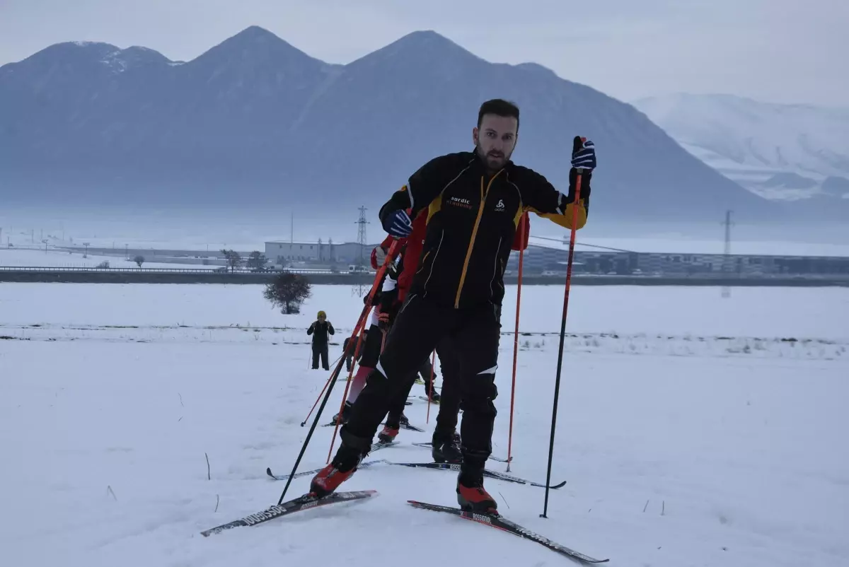 Bitlis’te Kayak Sezonu Açıldı, 50 Sporcu Milli Takım İçin Çalışmalara Başladı