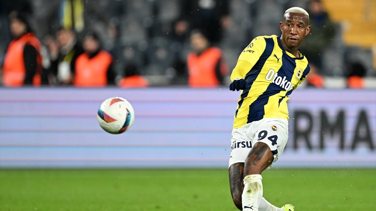 Anderson Talisca’dan Alex de Souza paylaşımı