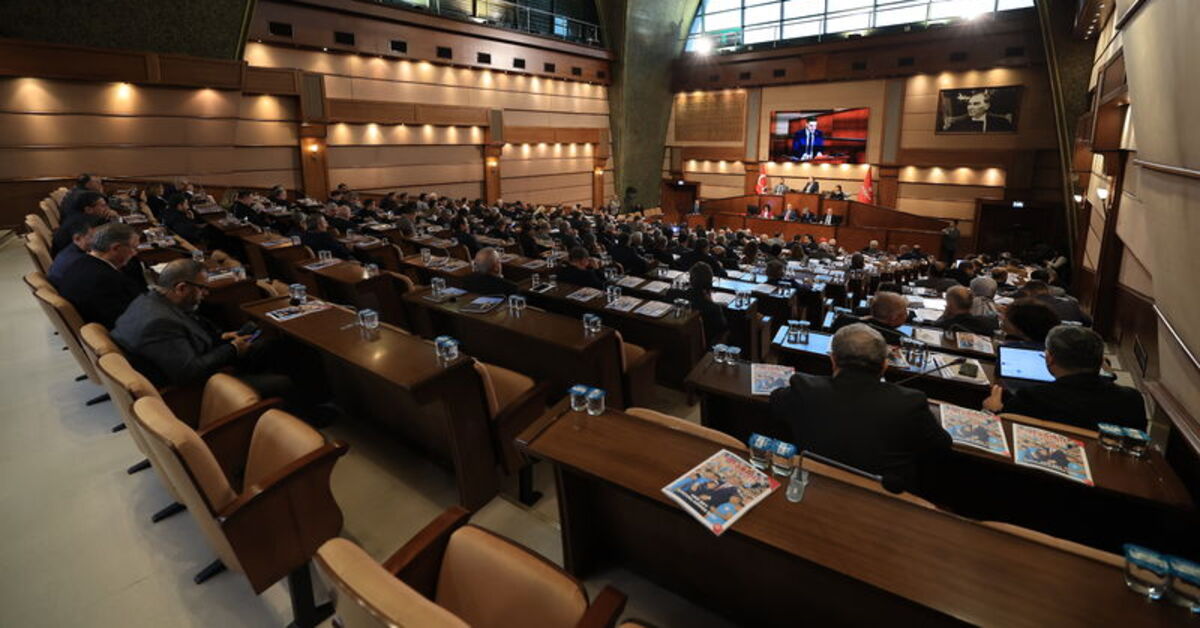 İBB Meclisi’nde belediyenin bazı taşınmazlarının satışı onaylandı