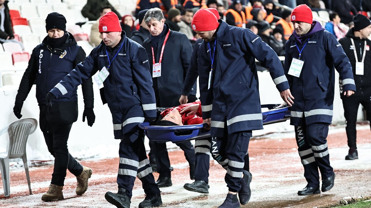 Sivasspor’da Ziya Erdal hastaneye kaldırıldı